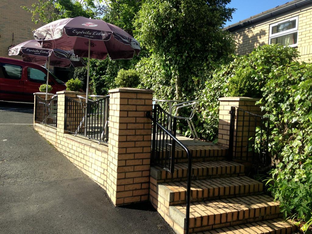 The Scarborough Travel And Holiday Lodge Exteriör bild
