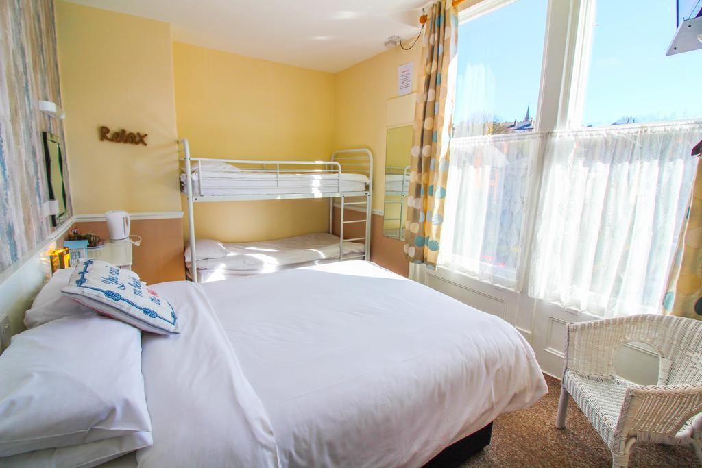 The Scarborough Travel And Holiday Lodge Exteriör bild