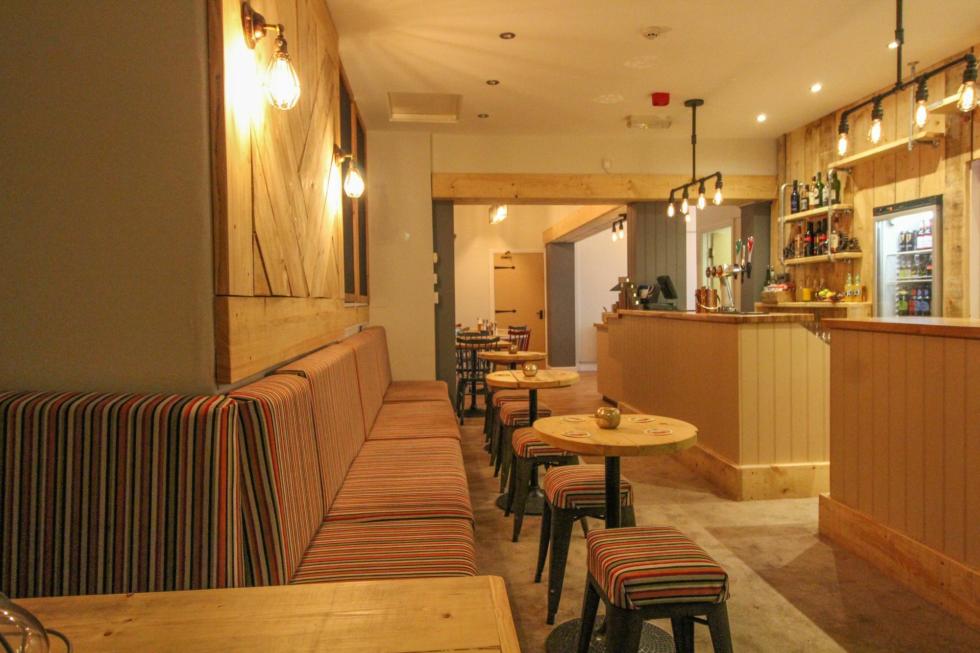 The Scarborough Travel And Holiday Lodge Exteriör bild